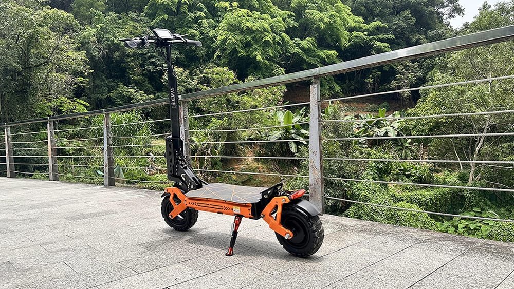 Scooter électrique chaud