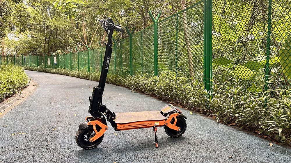 Trottinette électrique à double moteur