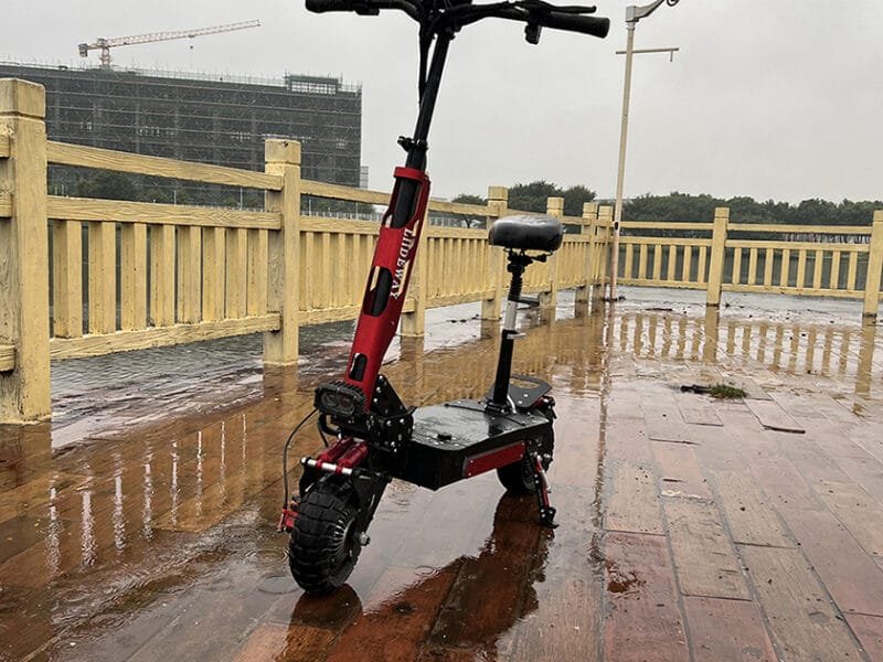 Usine de fabrication de scooters électriques en Chine