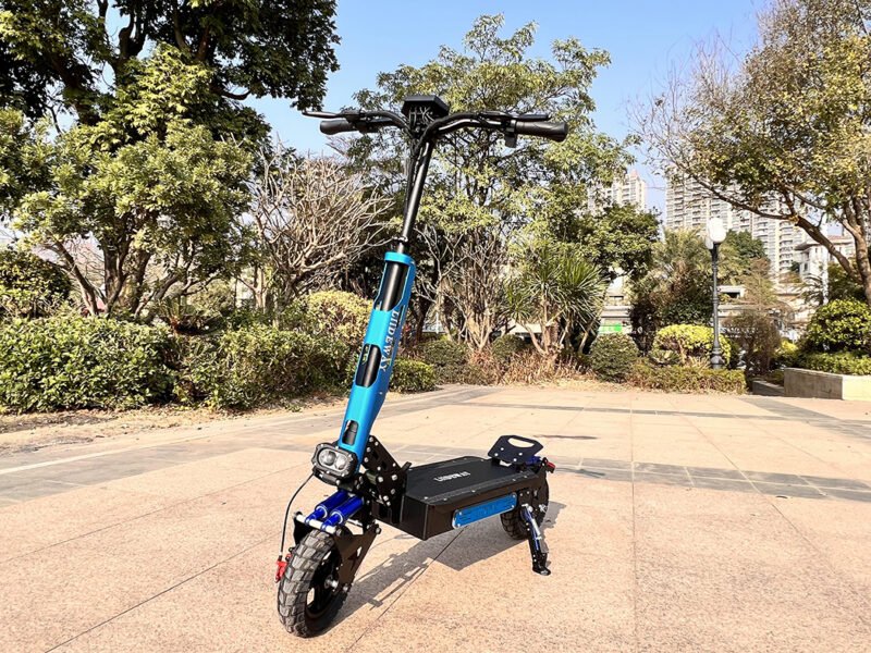 Trottinette électrique avec assise liideway