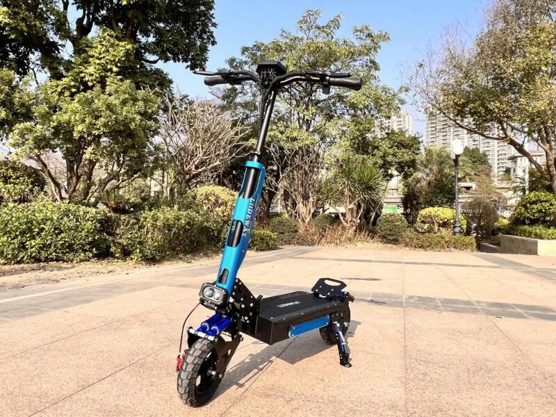 Trottinette électrique avec assise liideway