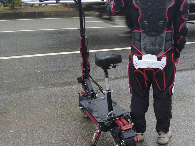 Trottinette électrique double moteur