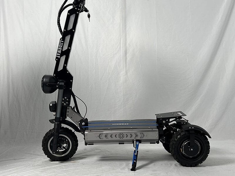 Fabrication trois roues trottinette electrique adulte