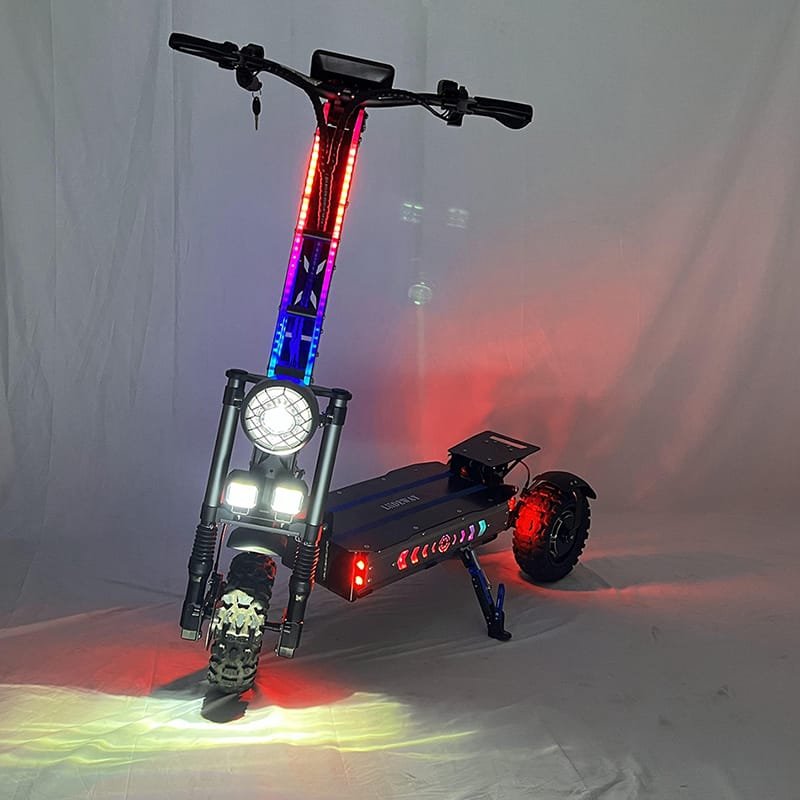 Nouveau modèle trois roues trottinette electrique adulte Nouveau modèle trois roues trottinette electrique adulte