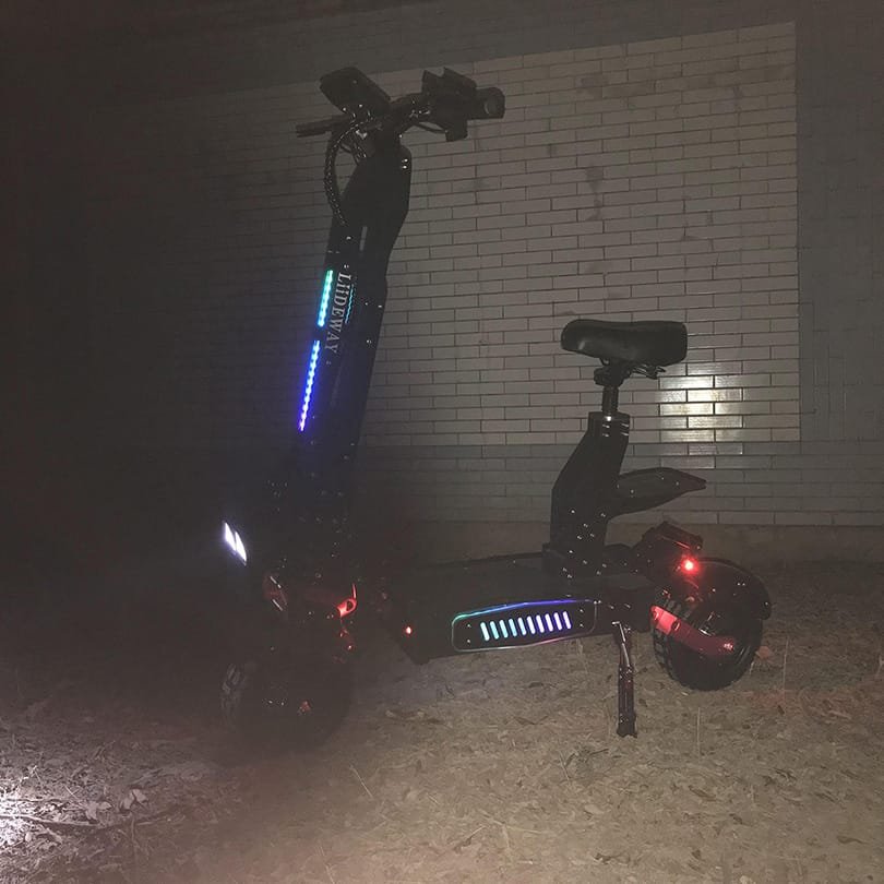 Quelle est la différence entre une trottinette électrique et une trottinette classique ? Quelle est la différence entre une trottinette électrique et une trottinette classique ?