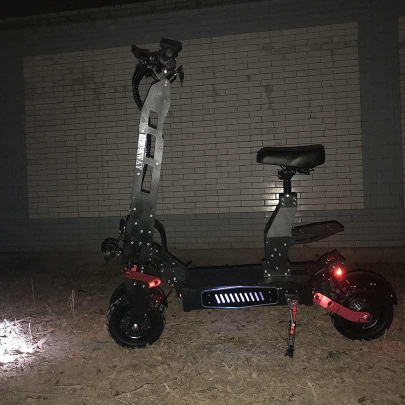 Quelle est la vitesse maximale d'une trottinette électrique ? Quelle est la vitesse maximale d'une trottinette électrique ?