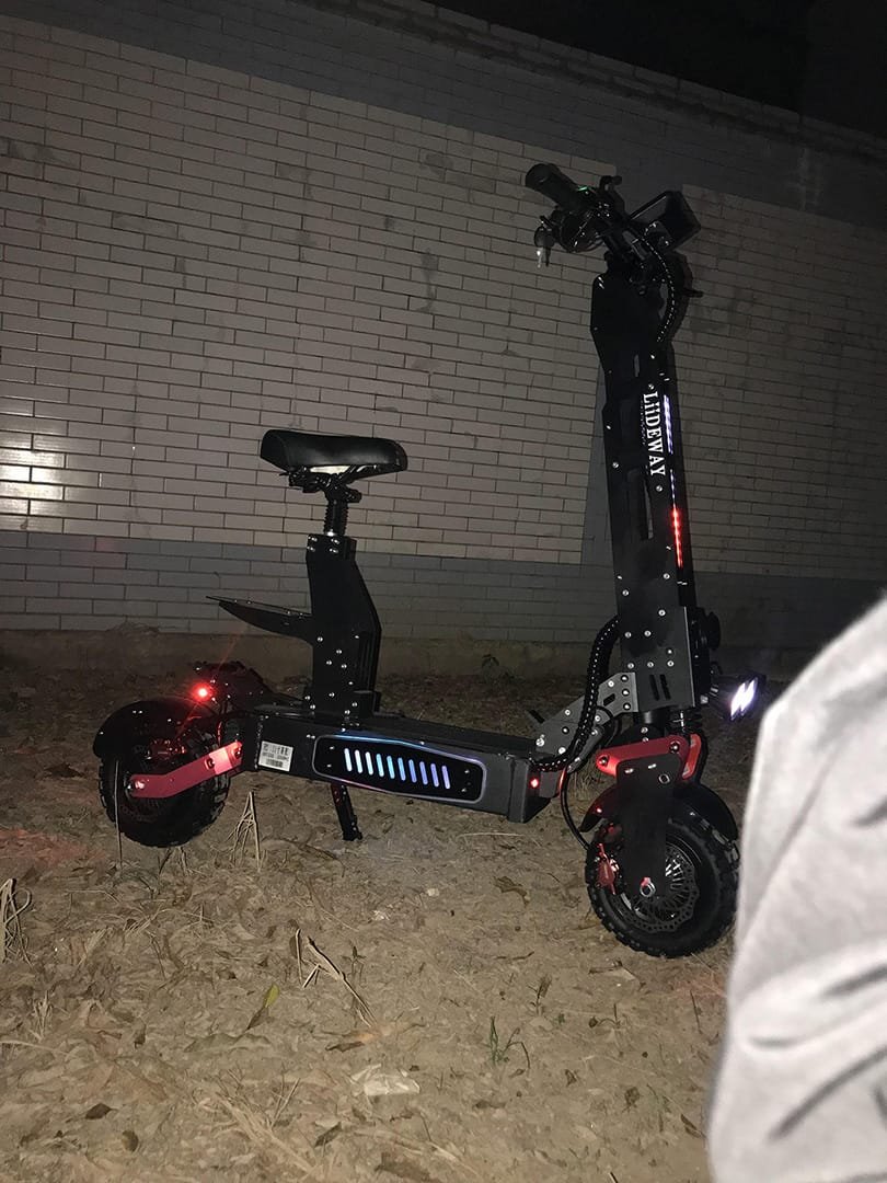 Quelle est la taille moyenne des roues des trottinettes électriques ? Quelle est la taille moyenne des roues des trottinettes électriques ?