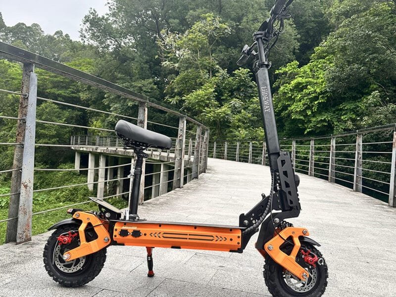 trottinette électrique deux roues