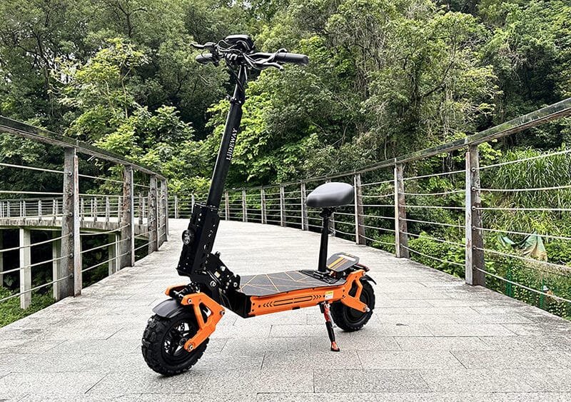 trottinette électrique puissante double moteur