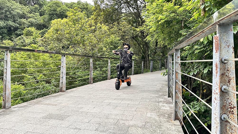 Comment ajouter des clignotants à une trottinette? Comment ajouter des clignotants à une trottinette?