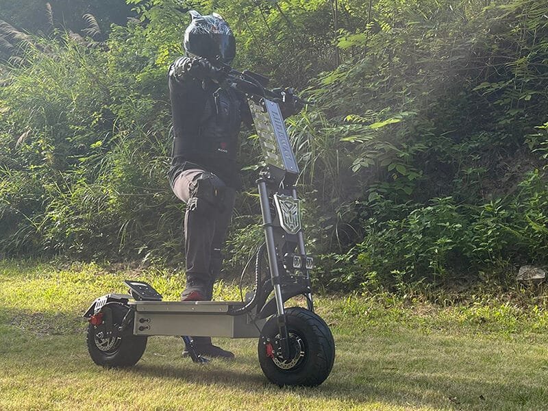 trottinette électrique poids max 120 kg