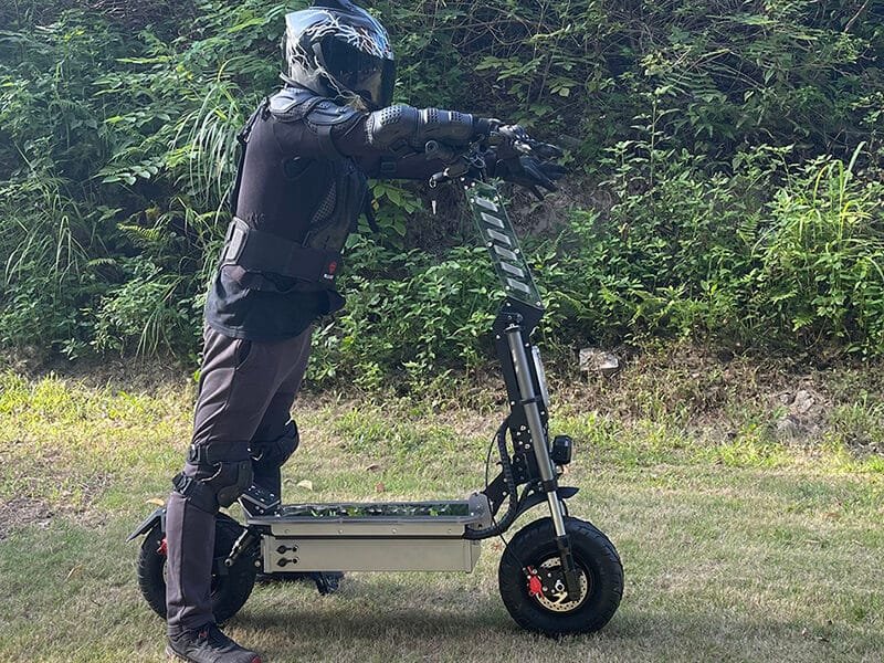 trottinette électrique lumineuse