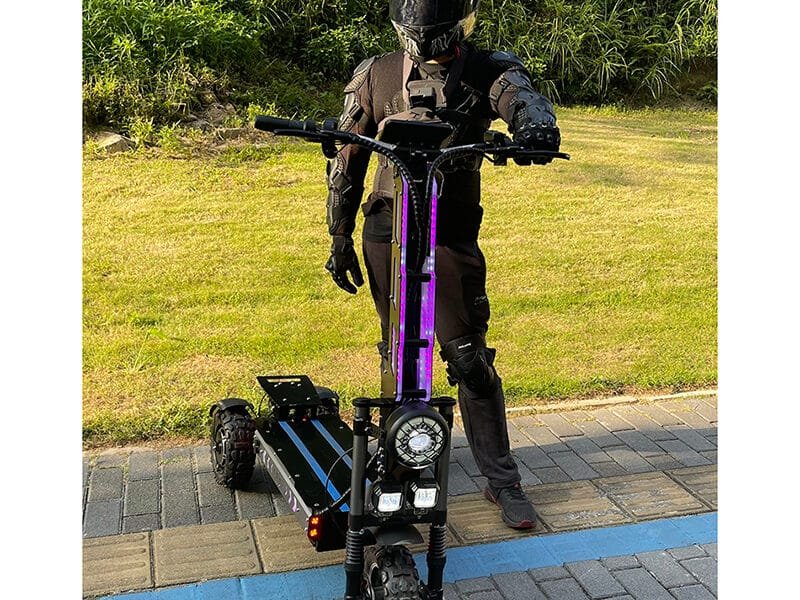 trottinette électrique 3 roues tout terrain