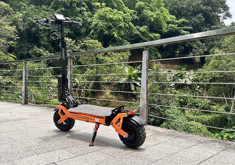Achetez nos scooters électriques en stock